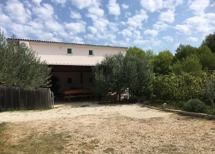 Apartament Pranic Vir